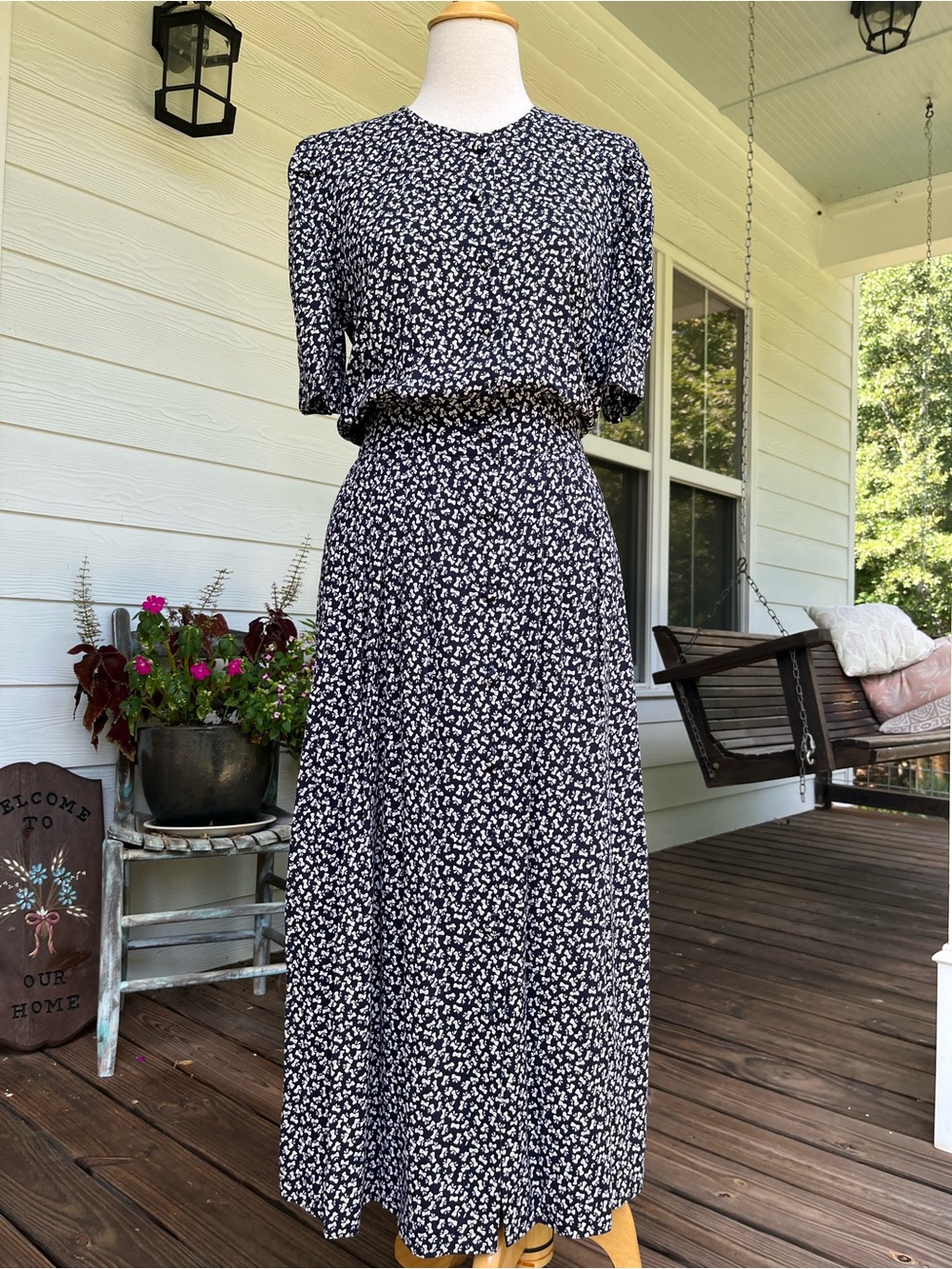 Vtg LG Star Navy Maxi Dress - Classic Everyday Style